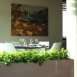 Apartment Mg Restaurace/luxury Mladá Boleslav