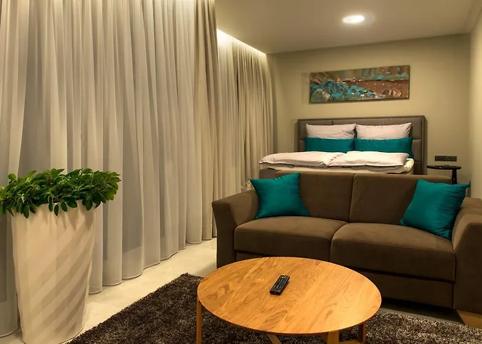 Apartmán Mg Restaurace/luxury Mladá Boleslav