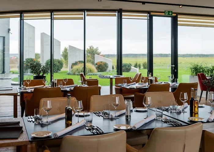Mg Restaurace/luxury * מלאדה בולסלאב